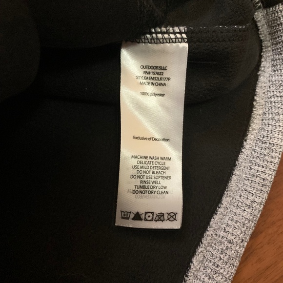 Eddie Bauer men’s full zip up knit jacket in light grey and black - Picture 6 of 10